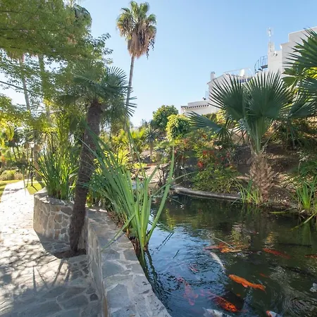 Casablanca 46 Oasis Apartman Nerja